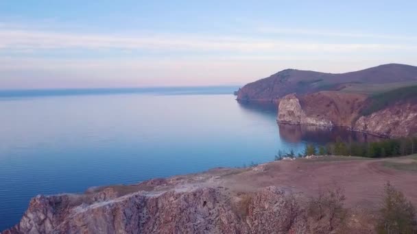 Lago Baikal rochas de vista aérea — Vídeo de Stock