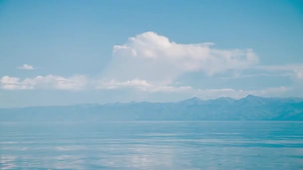 ProRes. Time lapse Clouds Ver paisagem. Sibéria. Baikal lago costa . — Vídeo de Stock