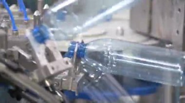 ProRes. Şişe fabrikası. Endüstriyel makine-aracı. Üretim.