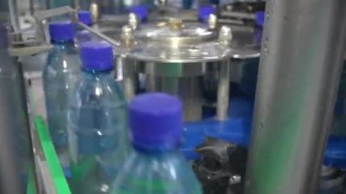 ProRes. Şişe fabrikası. Endüstriyel makine-aracı. Üretim.