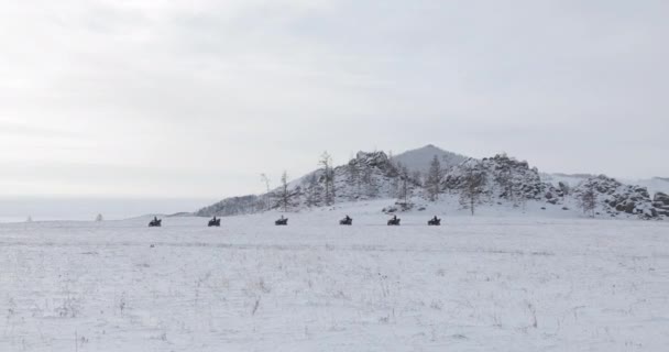 Prores Quad Motorkáři Pochodu Cestování Cestovní Ruch — Stock video