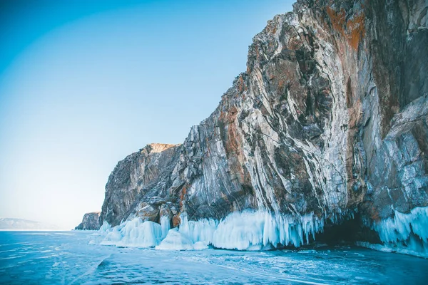 Caverna Gelo Lago Baikal Paisagem Inverno — Fotografia de Stock