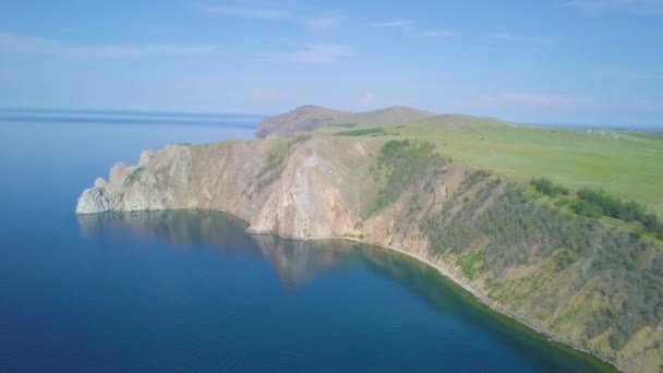 Prores Pobřeží Jezera Bajkal Skály Leteckého Pohledu Krajina — Stock video