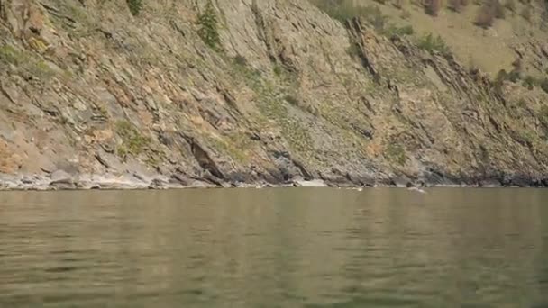 Prores Λίμνη Βαϊκάλη Και Βράχια Τοπίο — Αρχείο Βίντεο