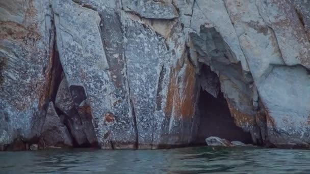 Prores Orilla Del Lago Baikal Rocas Paisaje — Vídeo de stock