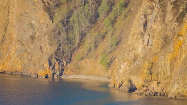 Prores バイカル湖の岸や岩 — ストック動画