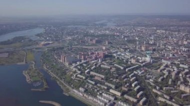 ProRes. Havadan görünümü şehirden. Cityscape.