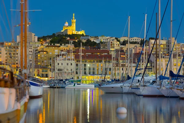 Yachts dans le port de Marseille — Photo