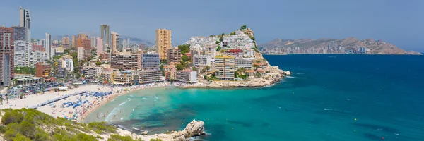 Panorama över natursköna bukten i Benidorm — Stockfoto