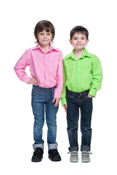 Twee knappe mode jonge jongens — Stockfoto