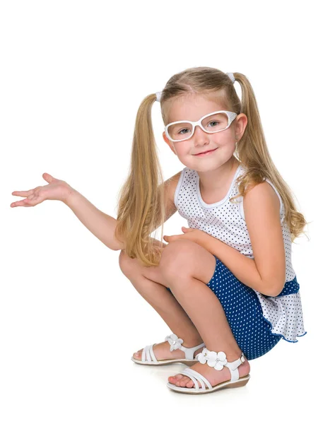 Niña sonriente en gafas — Foto de Stock