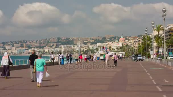 Les gens marchent sur la Promenade des Anglais à Nice, timelapse — Video
