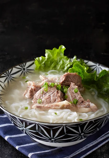 Chinesisches Essen Schweinefleisch Reisnudeln — Stockfoto