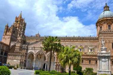 Maestosa Cattedrale di Filiermo