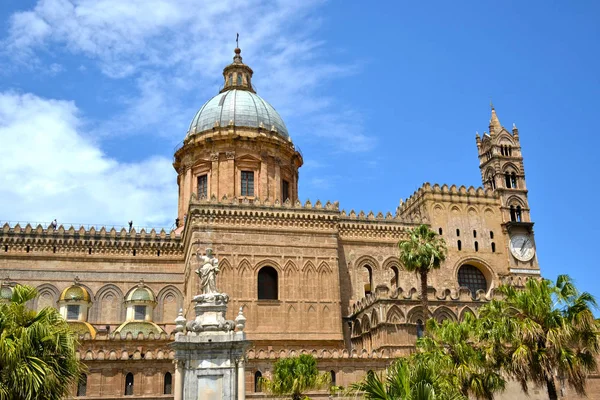 パレルモのMaestosa Catedrale di Palermo — ストック写真