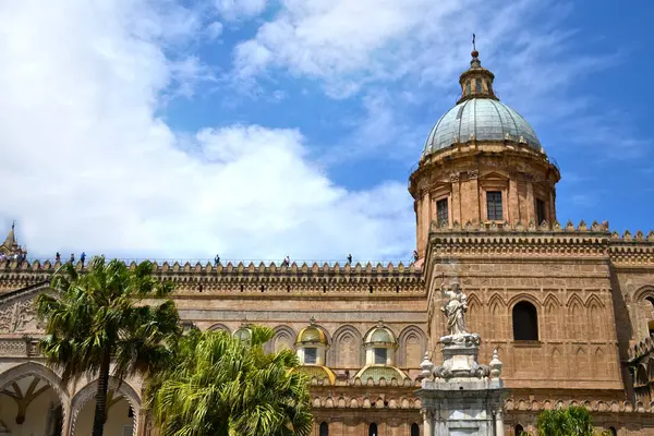 パレルモのMaestosa Catedrale di Palermo — ストック写真