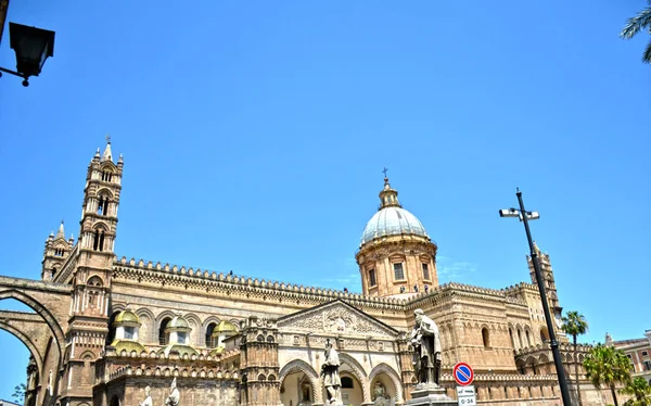 Maestosa Cattedrale de Palermo — Foto de Stock