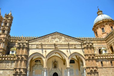 Maestosa Cattedrale di Filiermo 