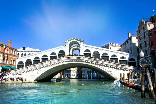 Rialto - Venezia, Italia — Stock Photo, Image