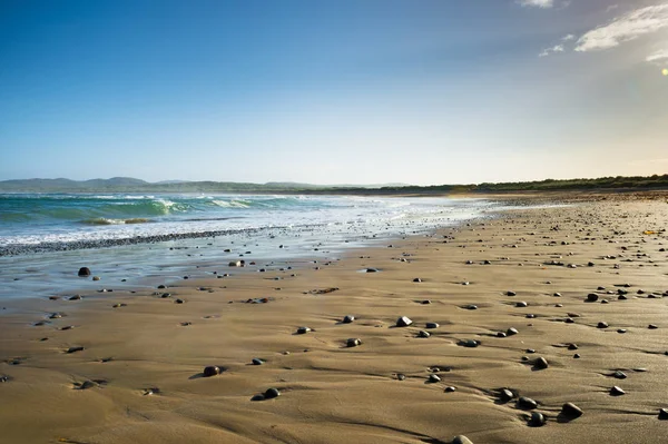 Blick auf den Strand in Pollan Bay, ballyliffen, co. donegal. — Stockfoto
