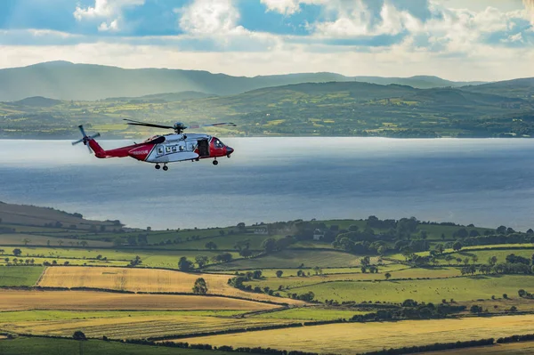Aileach bir Grianan Co Donegal adlı bir kurtarma helikopteri