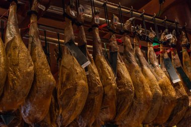 Jamon İspanyol mutfağı. Kurutulmuş jambon.
