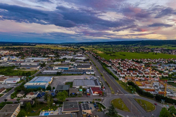 Veduta aerea della città di Digione al tramonto in estate — Foto Stock