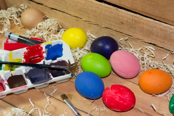 Pintura Ovos Para Páscoa Fundo Madeira Rústica — Fotografia de Stock