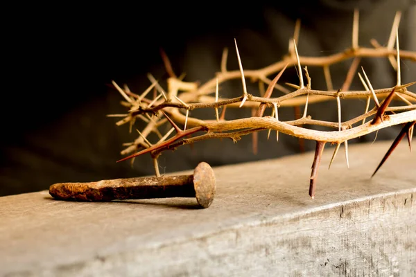 Coroa Espinhos Pregos Símbolos Crucificação Cristã Páscoa — Fotografia de Stock