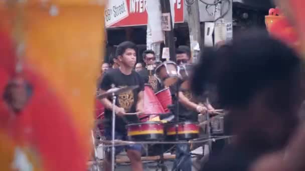 Dumaguete City, Philippines 10-18-2019: Group of drummer playing festival music. — Stock Video