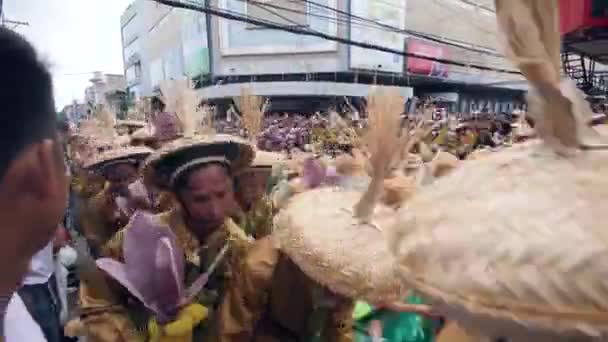 Dumaguete City, Φιλιππίνες 10-18-2019: Φεστιβάλ χορού νέων. — Αρχείο Βίντεο