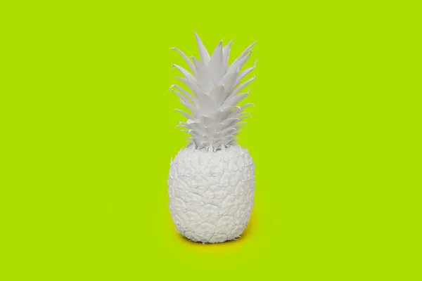 Pineapple painted white — Stock Photo, Image