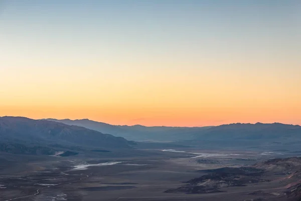 Landschap van Dantes weergave bij zonsondergang — Stockfoto