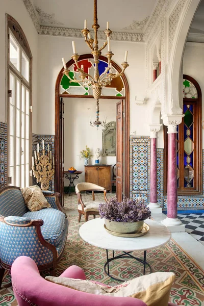 美しいモロッコ スタイルのタウンハウス — ストック写真