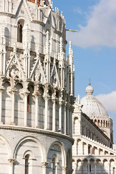 Részleges Kilátás Nyílik Piazza Dei Miracolitól Pisa Olaszország — Stock Fotó