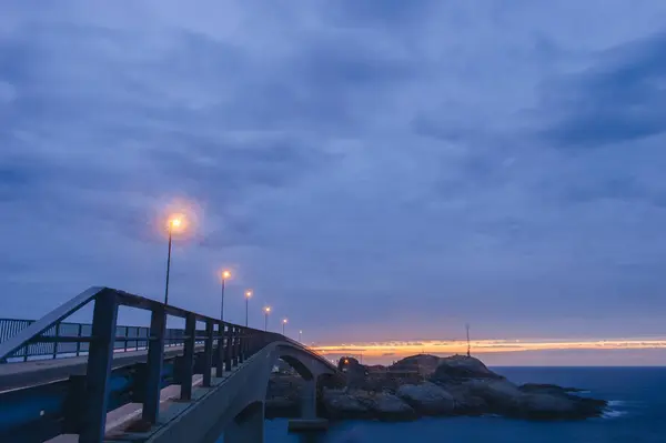 Coastal crossing at dusk — Stock Photo, Image