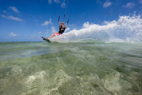 Kiteboarding Shallow Water — Stock Photo, Image