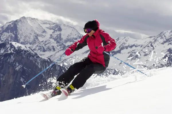 Skier Doing Tricks Slope — Stock Photo, Image