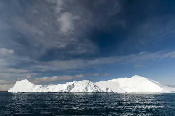 Icebergs Ensoleillés Ilulissat Icefjord Disko Bay Groenland — Photo