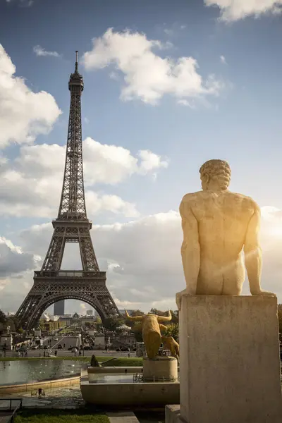 Vue Sculpture Devant Tour Eiffel Paris France — Photo