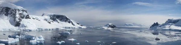 Panoramik Wilhelmina Bay Antarktika — Stok fotoğraf
