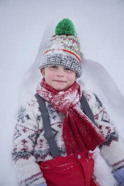 Portrait Cute Boy Lying Deep Snow — Stock Photo, Image