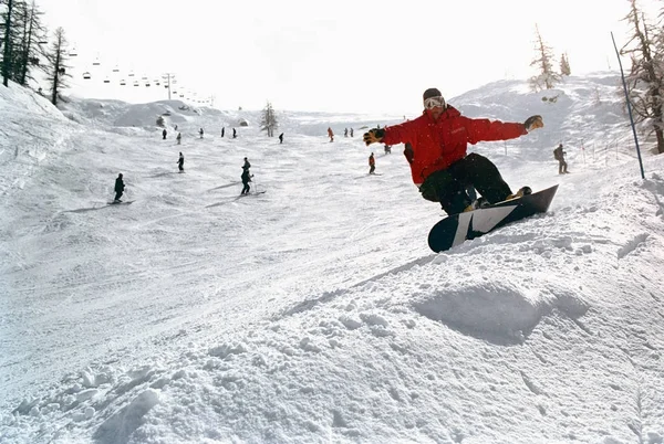 Male Action Snowboard — Stock Photo, Image