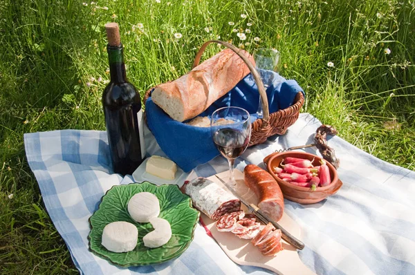 Produtos Franceses Garrafa Vinho Manta Piquenique — Fotografia de Stock