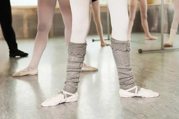 Cropped Image Legs Ballerinas Dancing Studio — Stock Photo, Image