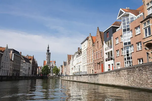 Water Aquaduct Brugge Met Authentieke Gebouwen — Stockfoto