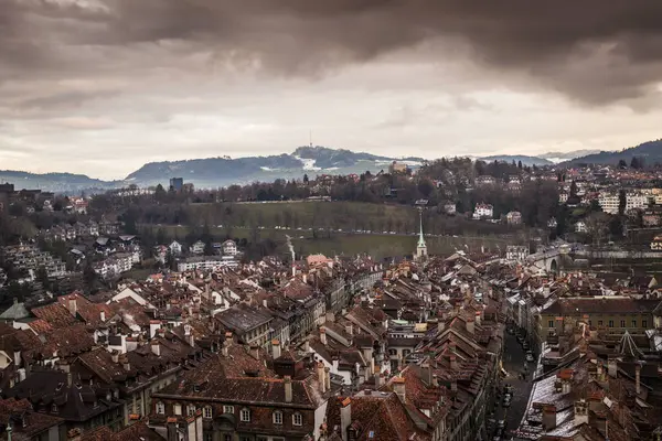 Yükseltilmiş Görünümünü Bern Şehir Binaların Çatıları Sviçre — Stok fotoğraf
