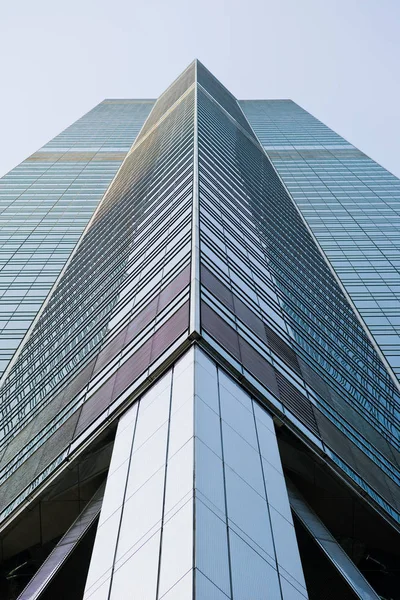 Immeuble de bureaux à hong kong — Photo de stock