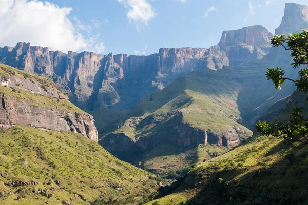 Montagne Del Drakensberg Settentrionale Nel Parco Nazionale Del Royal Natal — Foto Stock