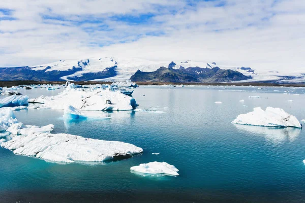 Pohled z ledovců v ledovcové laguně, Island. — Stock fotografie
